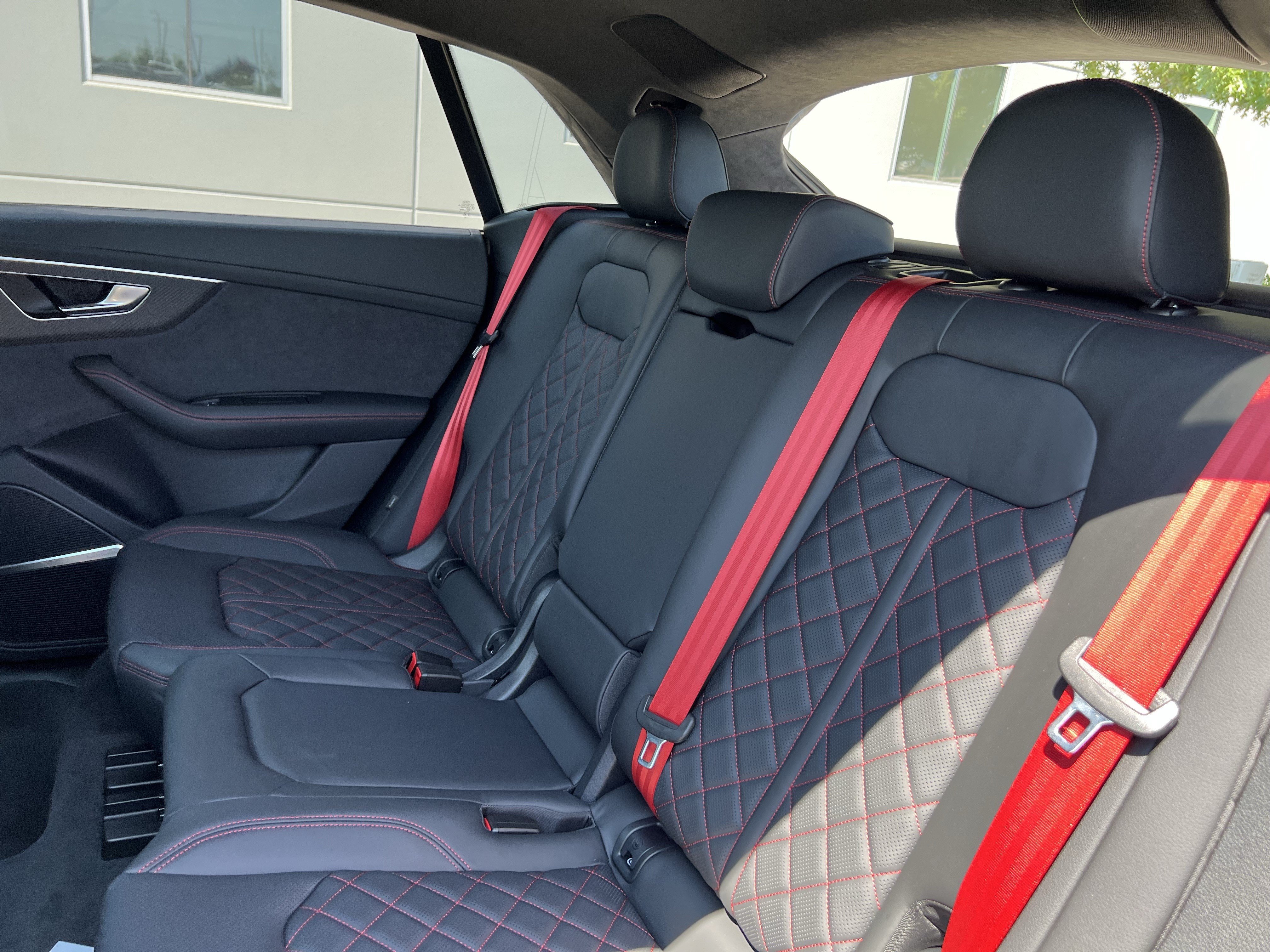 New 2026 Audi SQ8 Prestige AWD/4WD image 32