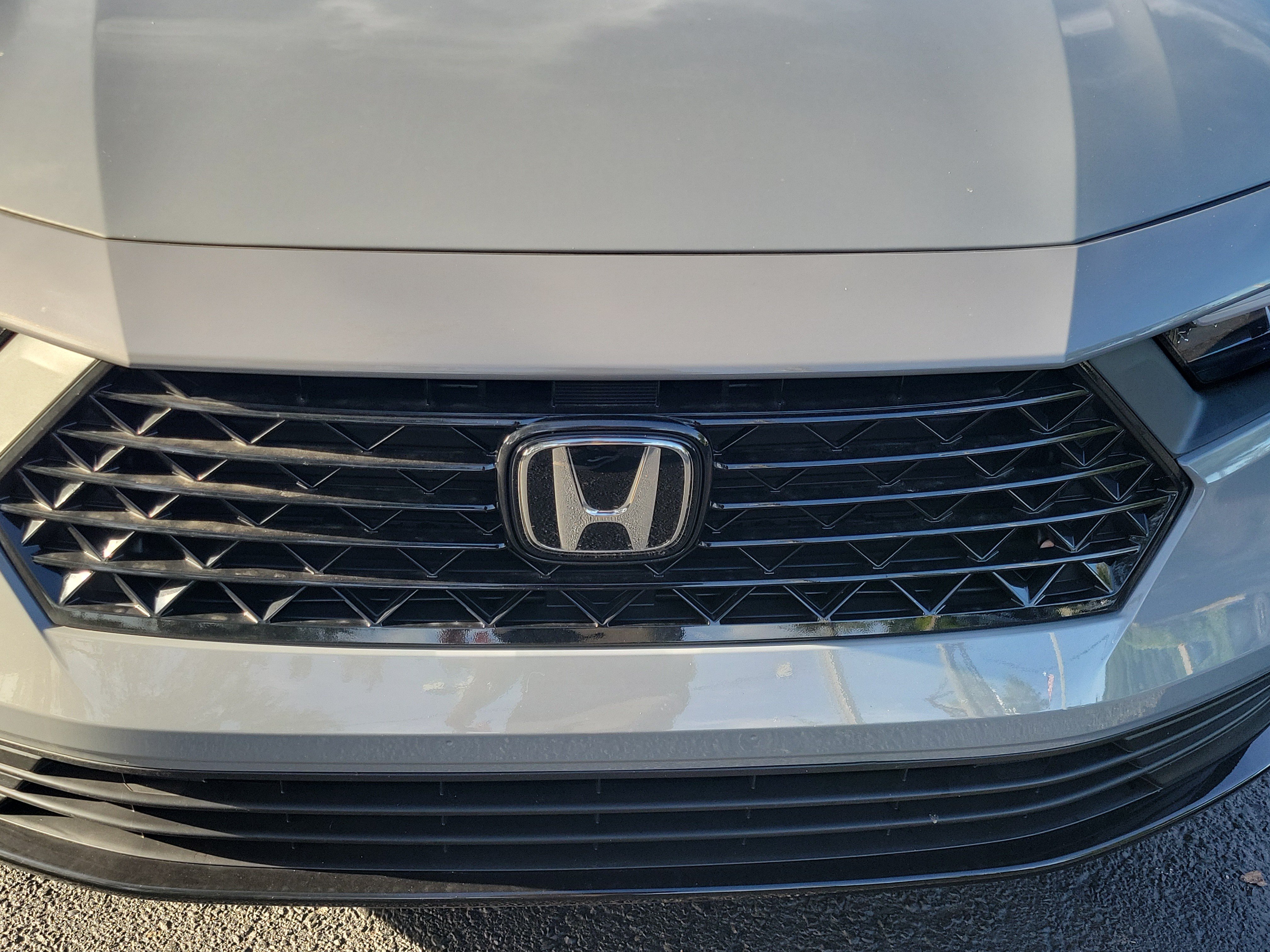 Certified 2025 Honda Accord Sport image 4