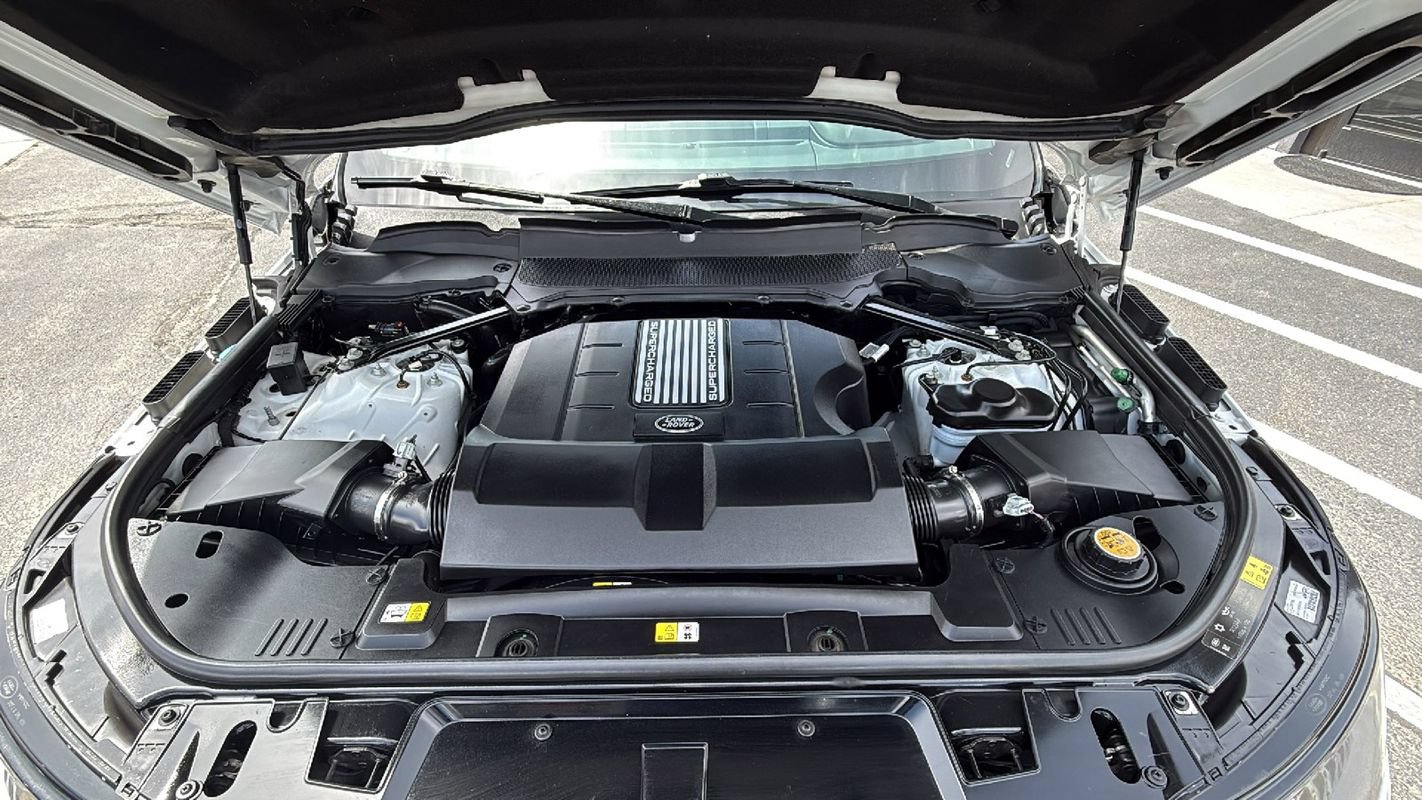 Used 2019 Land Rover Range Rover Sport Supercharged AWD/4WD image 29