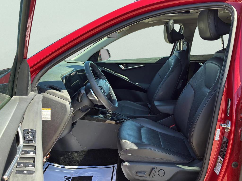 Used 2023 Kia Niro image 25