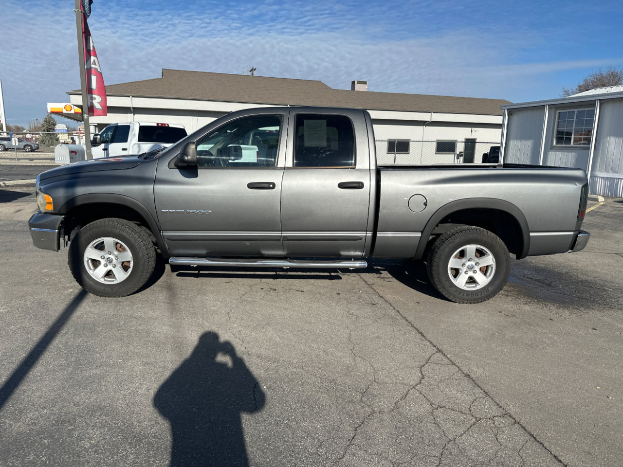 Used 2005 Dodge Ram 1500 Truck SLT w/ Quad Cab Big Horn Value Group image 2