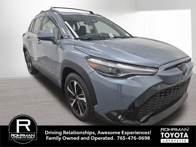 Used 2024 Toyota Corolla Cross XSE w/ Convenience Package image 9