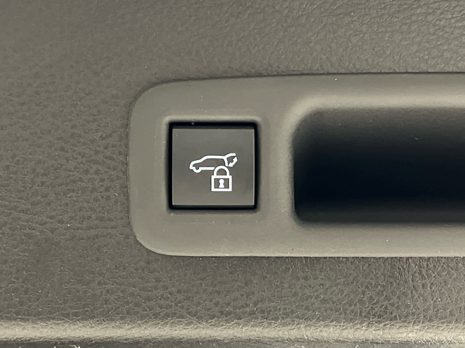 New 2026 Toyota Sienna XLE image 10