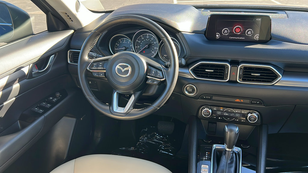 Used 2018 MAZDA CX-5 Touring w/ Preferred Equipment Package FWD image 8