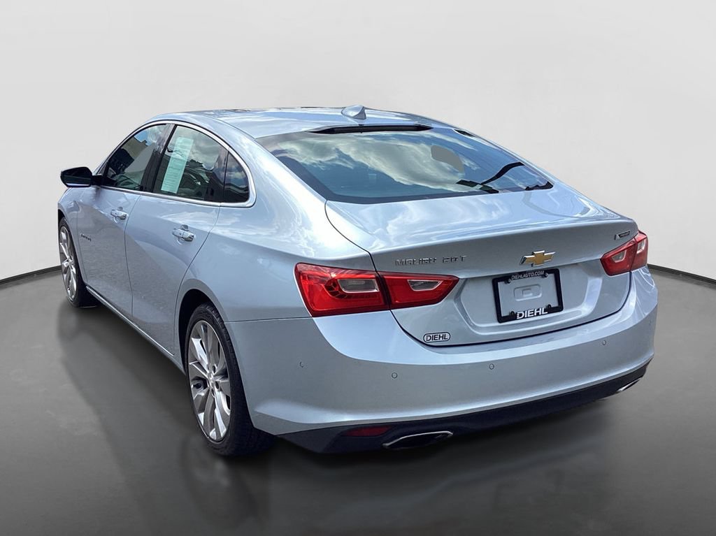 Used 2017 Chevrolet Malibu Premier w/ Premier Sun and Wheel Package FWD image 7