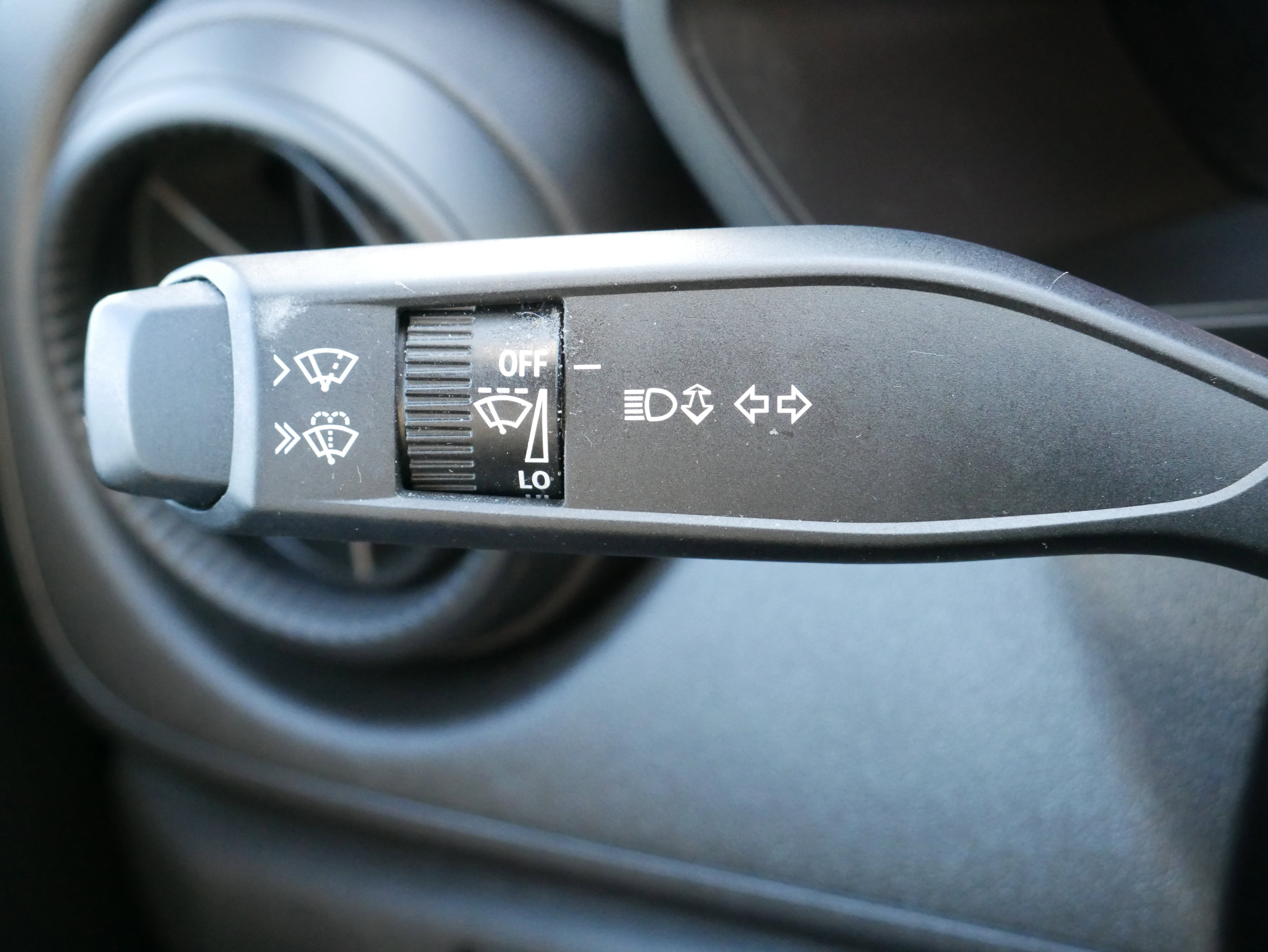 Certified 2024 Chevrolet Colorado Trail Boss w/ Technology Package image 25