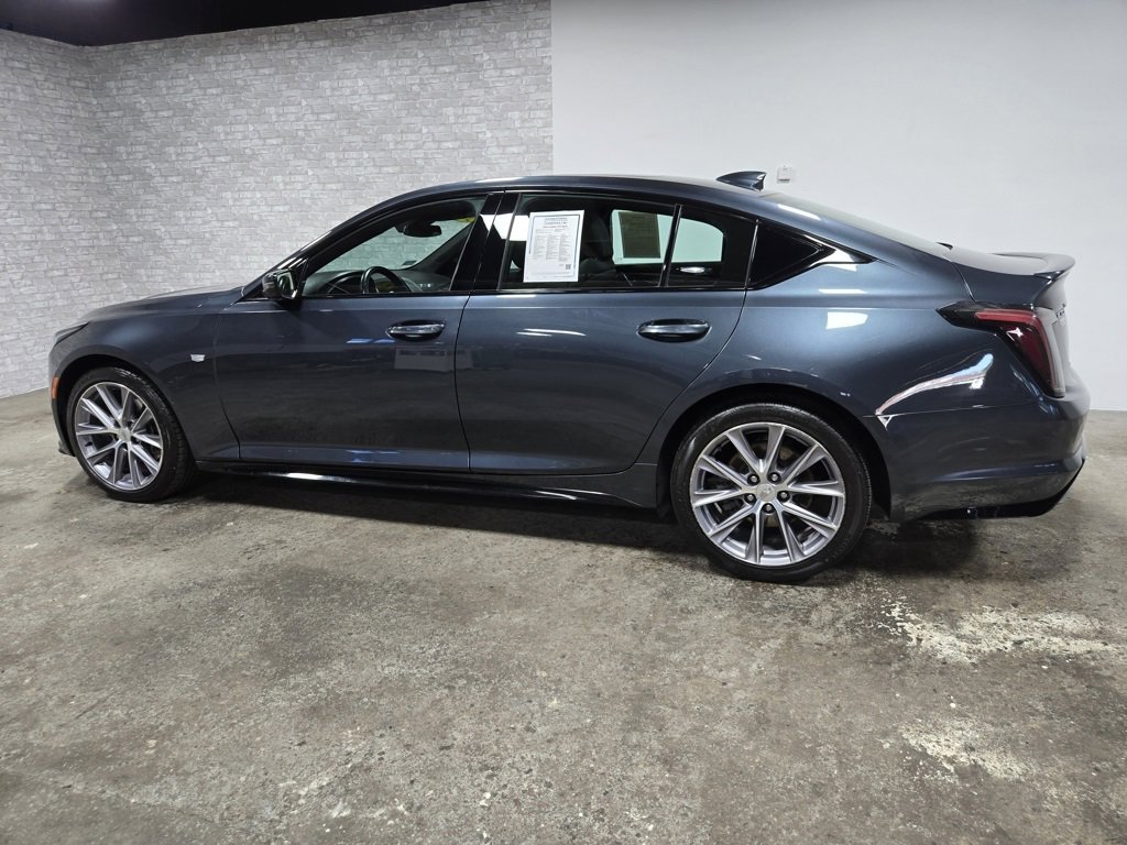 Used 2022 Cadillac CT5 Sport image 2