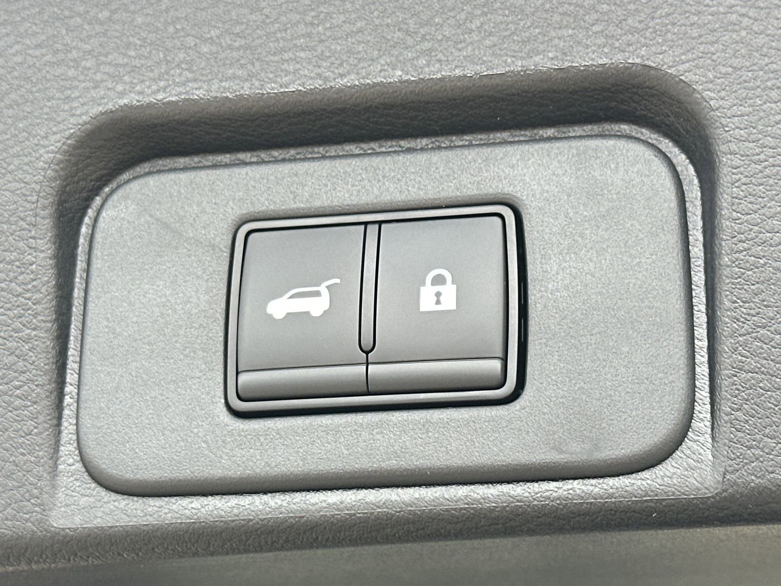 New 2026 Nissan Rogue SV image 19