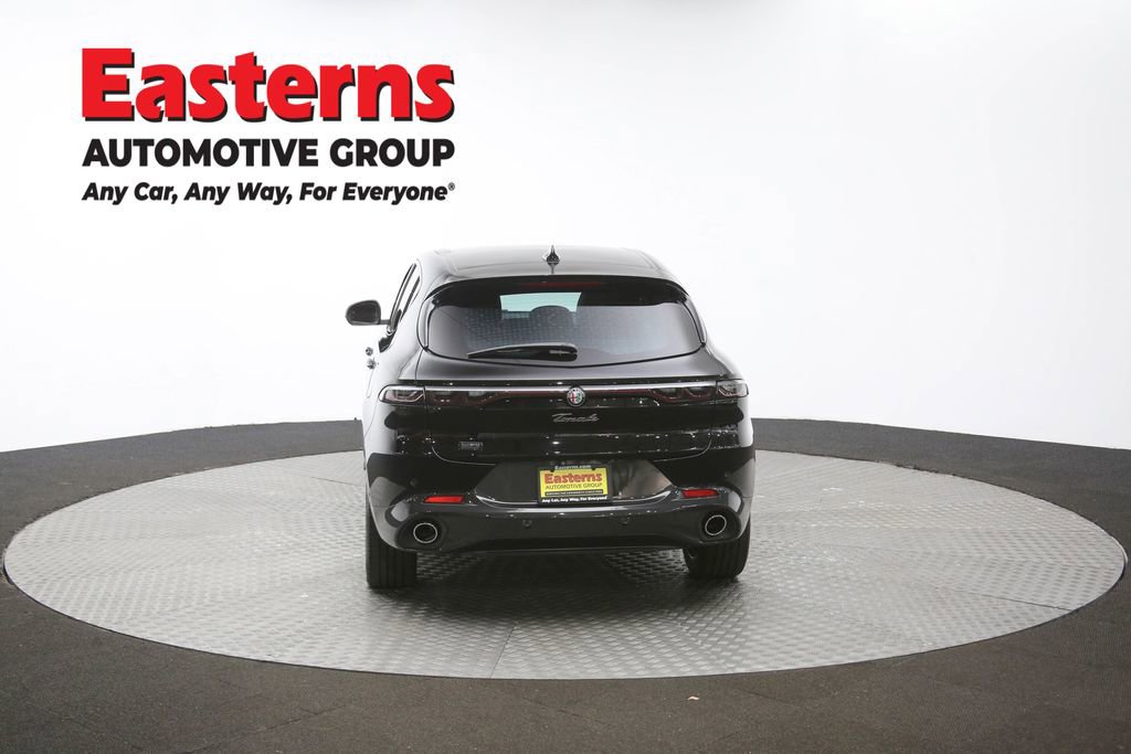 Used 2024 Alfa Romeo Tonale Veloce w/ Active Assist Package image 34