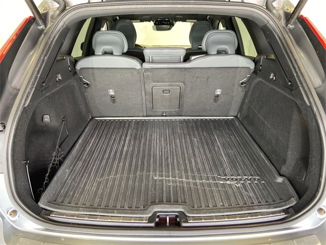 Used 2020 Volvo XC60 T5 R-Design image 33
