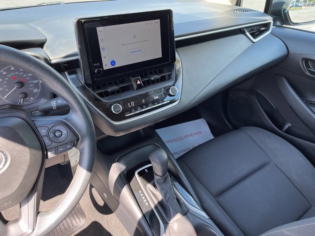 Used 2023 Toyota Corolla LE image 30