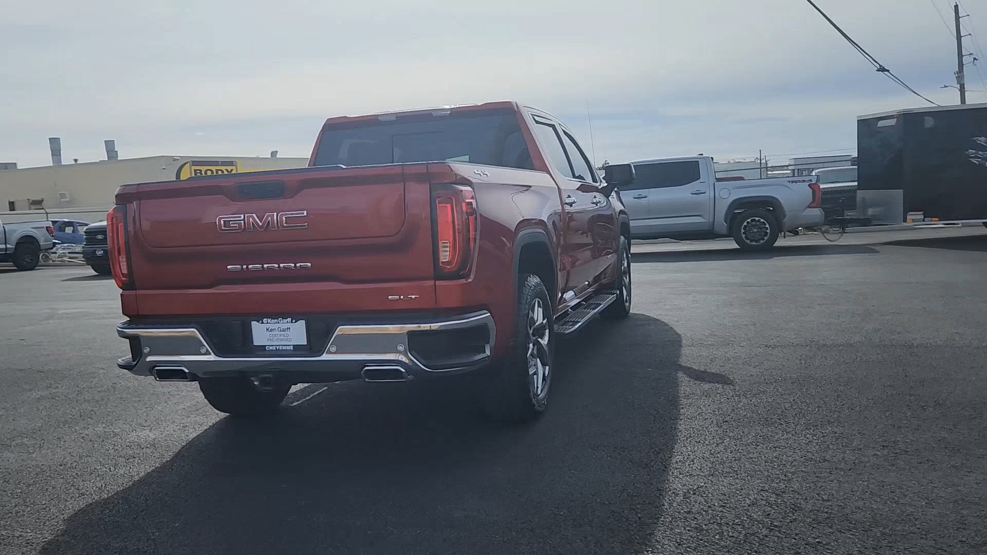 Used 2024 GMC Sierra 1500 SLT w/ SLT Premium Plus Package image 2
