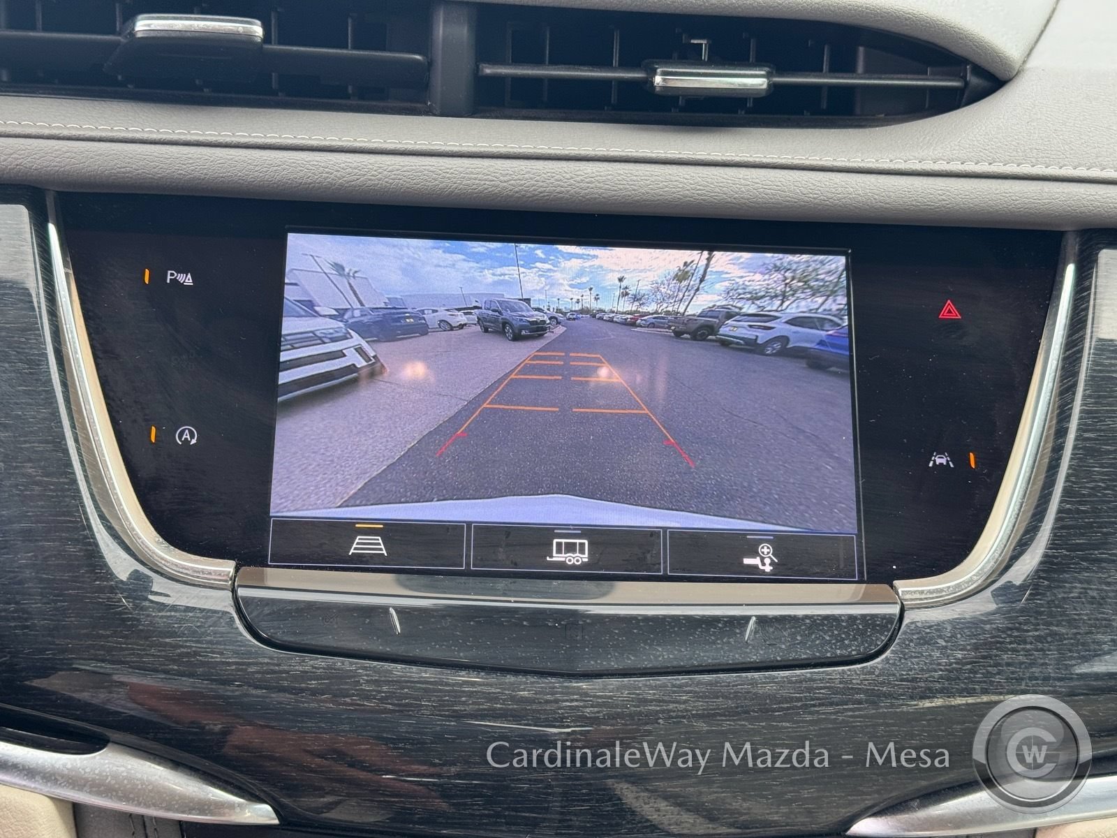 Used 2021 Cadillac XT6 Premium Luxury FWD image 24
