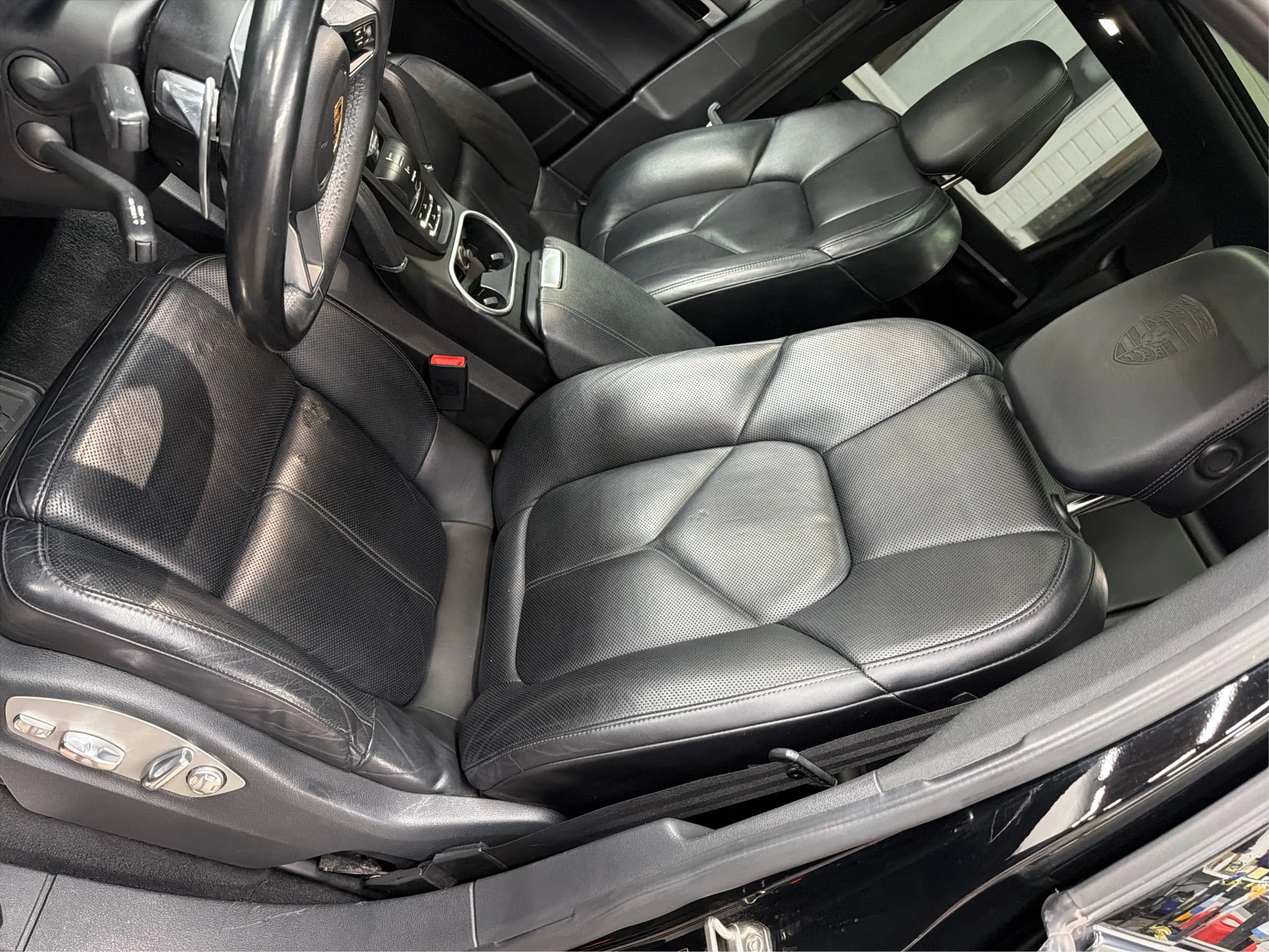 Used 2017 Porsche Cayenne S AWD/4WD image 14