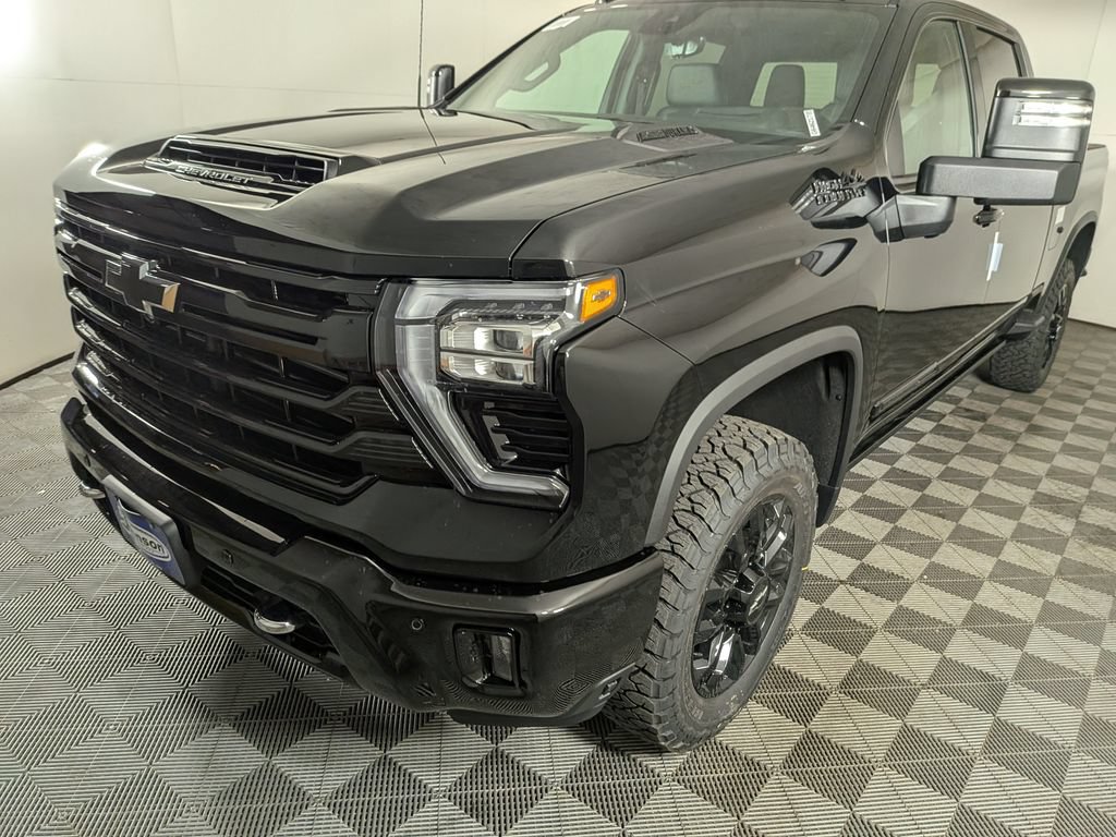 New 2026 Chevrolet Silverado 2500 High Country w/ High Country Premium Package AWD/4WD image 9