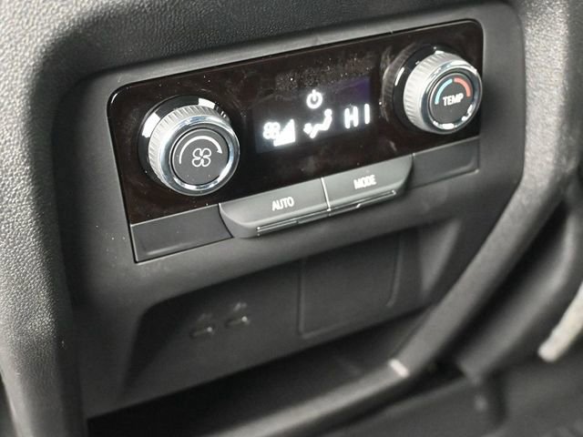 New 2026 Chevrolet Traverse LT w/ LPO, Floor Liner Package image 27