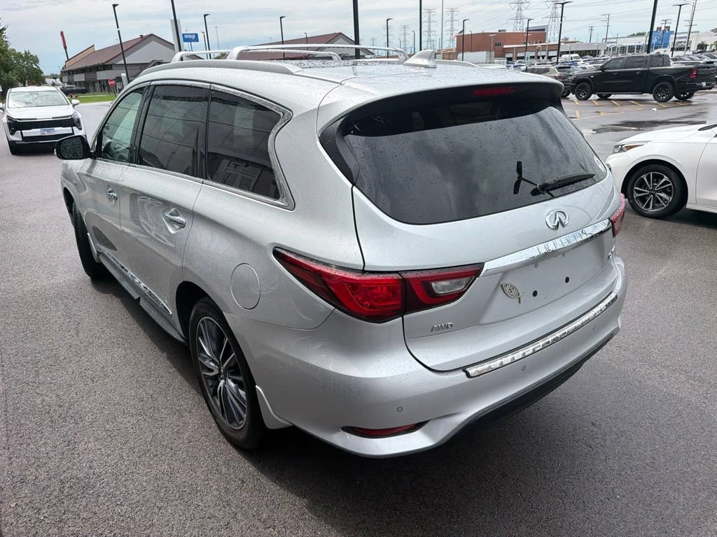 Used 2019 INFINITI QX60 Luxe w/ Sensory Package AWD/4WD image 4