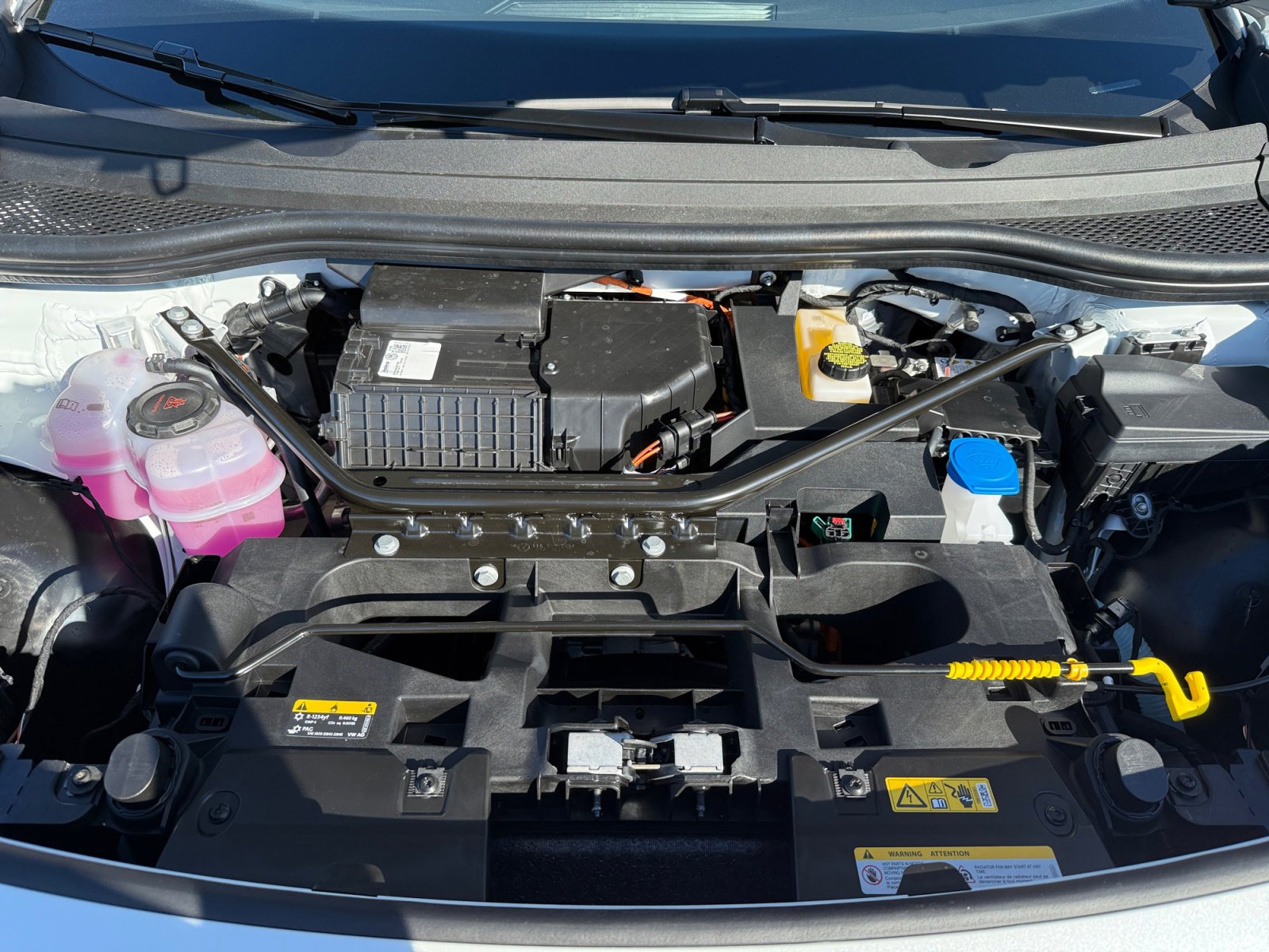 New 2025 Volkswagen ID.4 Pro RWD image 20