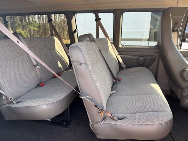 Certified 2024 Chevrolet Express 3500 LT w/ LT Preferred Equipment Group image 7