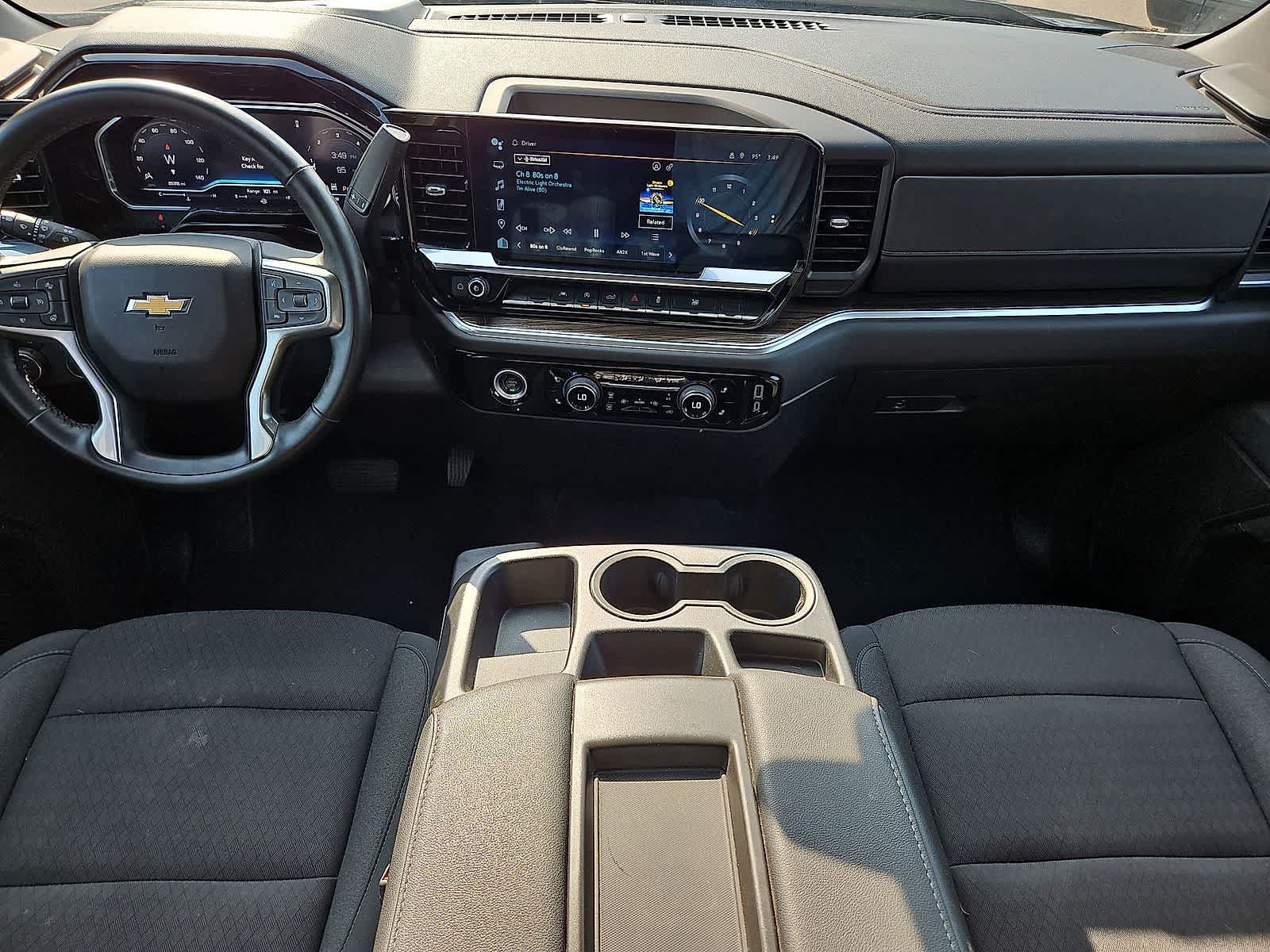 Used 2024 Chevrolet Silverado 1500 LT AWD/4WD image 11