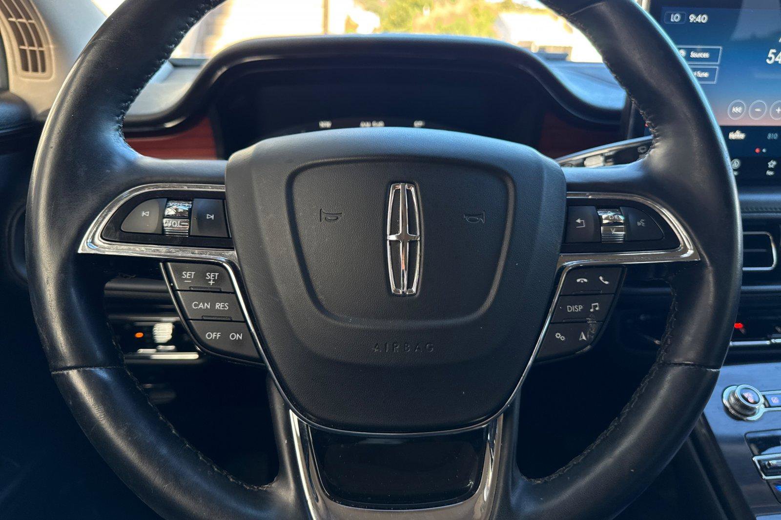 Used 2023 Lincoln Nautilus Reserve w/ Luxury Package image 26