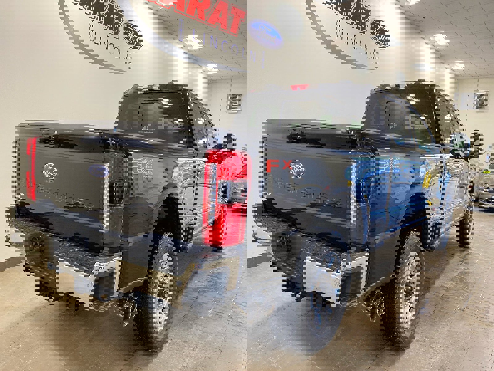 New 2026 Ford F350 Lariat w/ Lariat Ultimate Package image 7