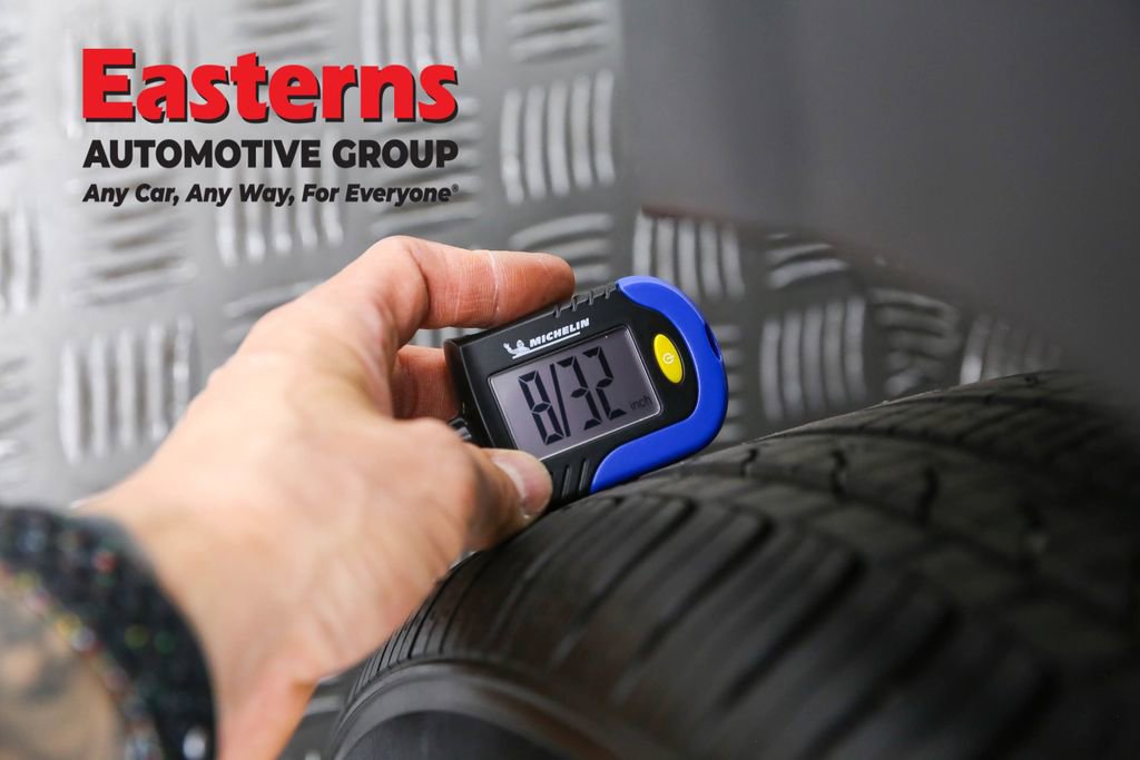 Used 2025 Hyundai Venue SEL image 30