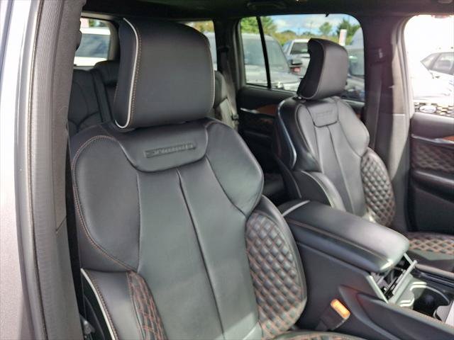 Certified 2024 Jeep Grand Cherokee Summit AWD/4WD image 13