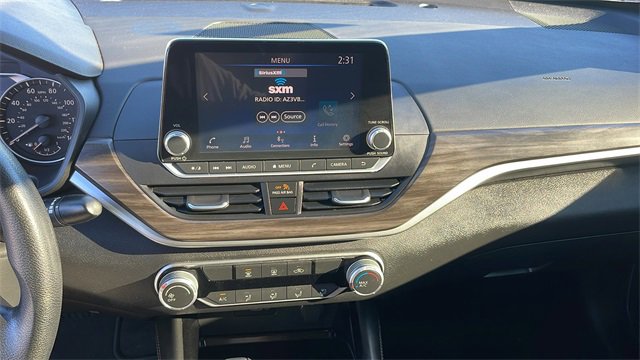 Used 2023 Nissan Altima 2.5 SV image 15