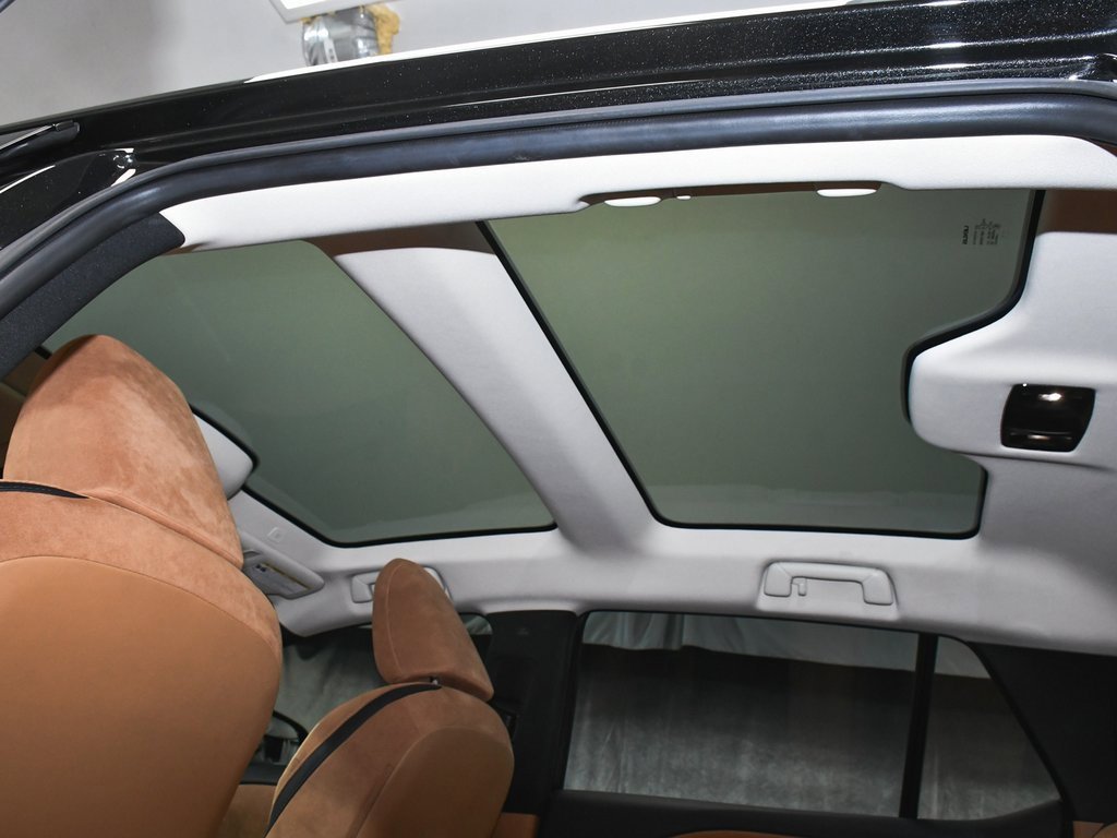 Used 2023 Lexus RZ 450e Premium image 53