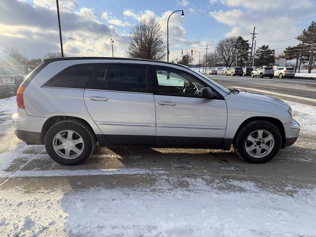 Used 2006 Chrysler Pacifica Touring FWD image 4
