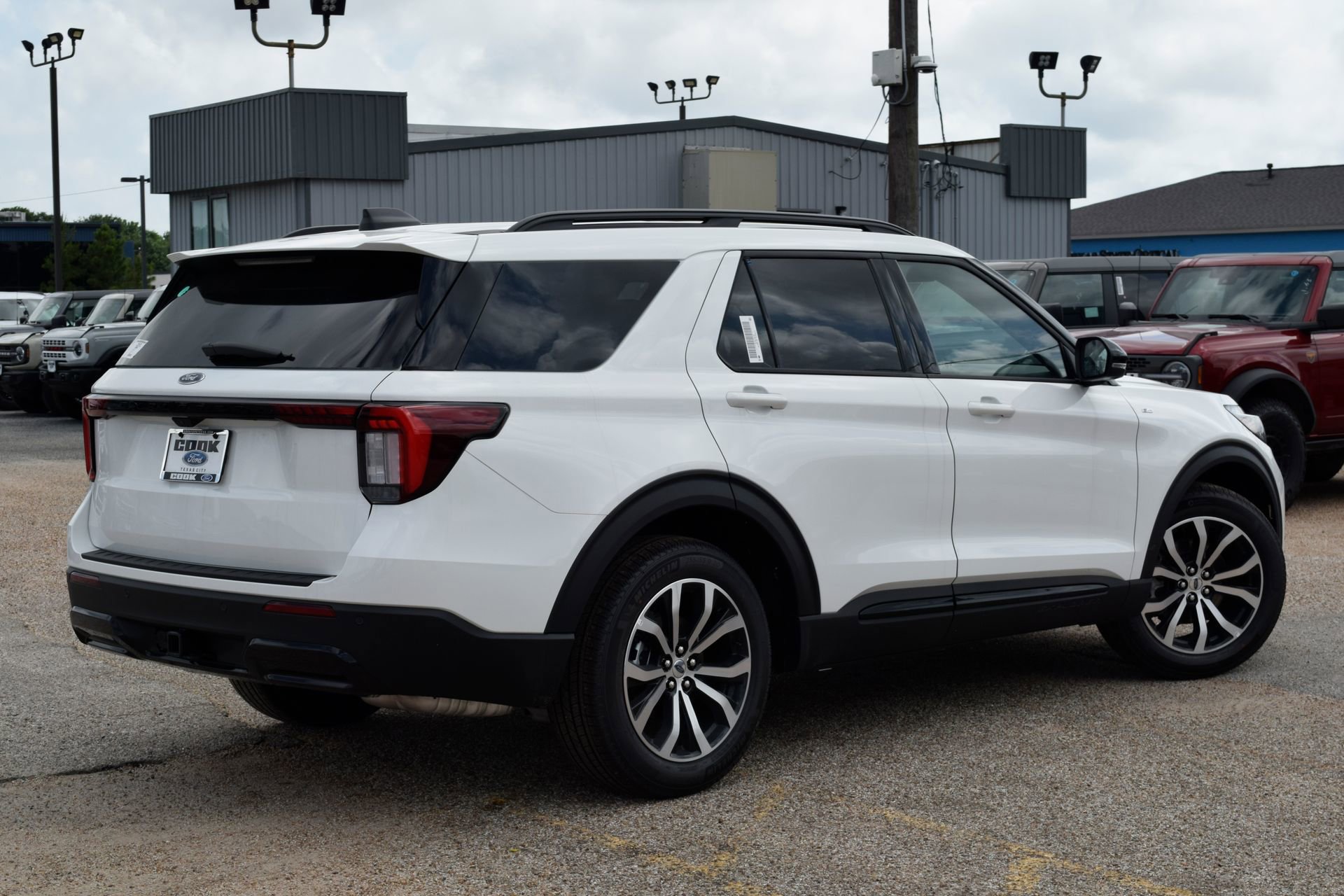 New 2026 Ford Explorer ST-Line w/ Premium Package RWD image 6