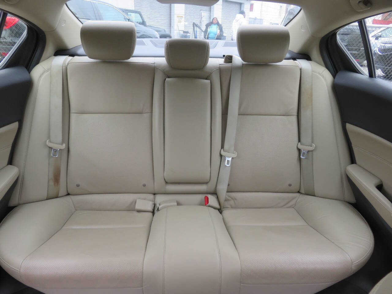 Used 2015 Acura ILX w/ Technology Package FWD image 21