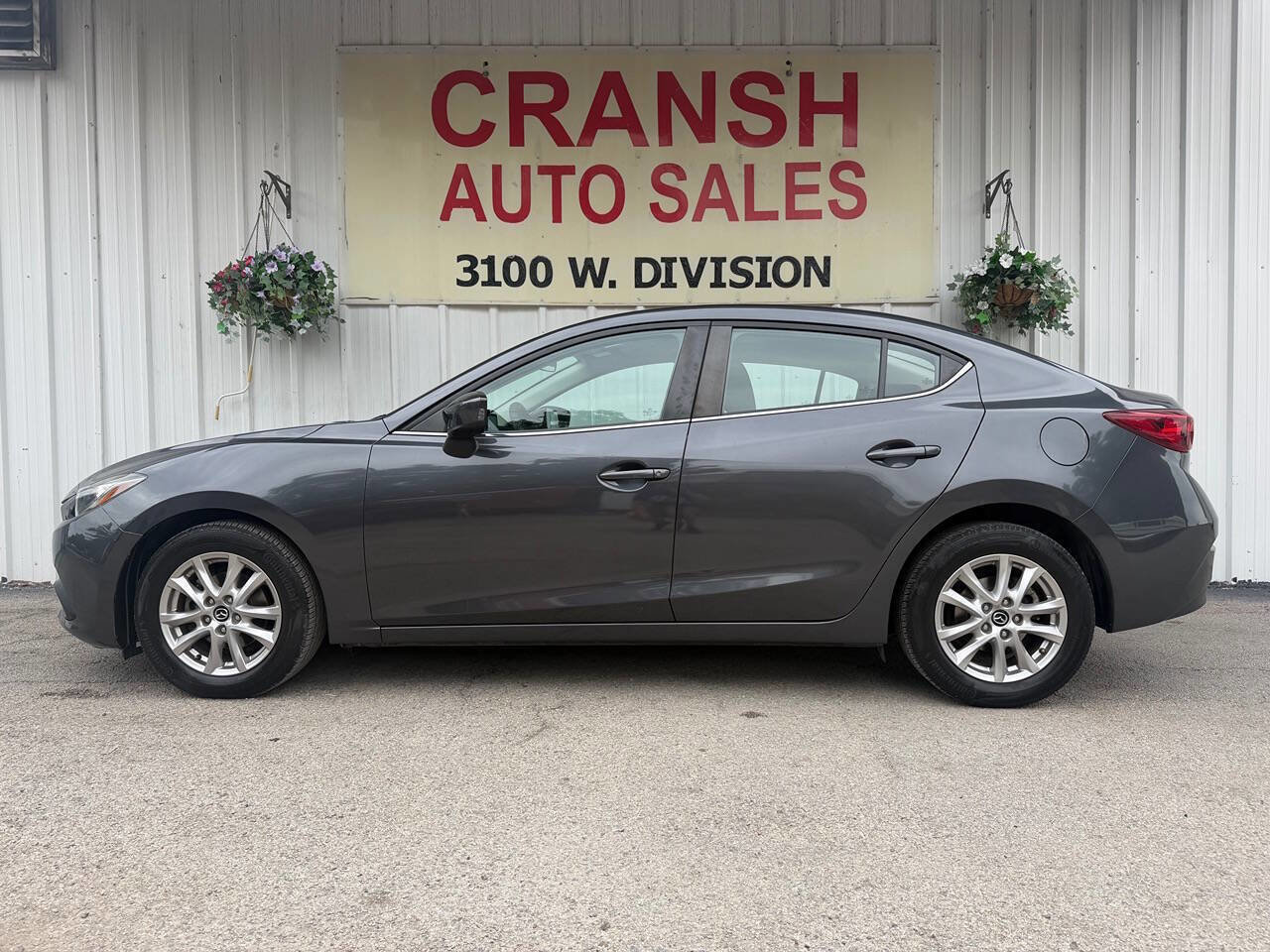 Used 2016 MAZDA MAZDA3 i Sport w/ Preferred Equipment Package FWD image 6
