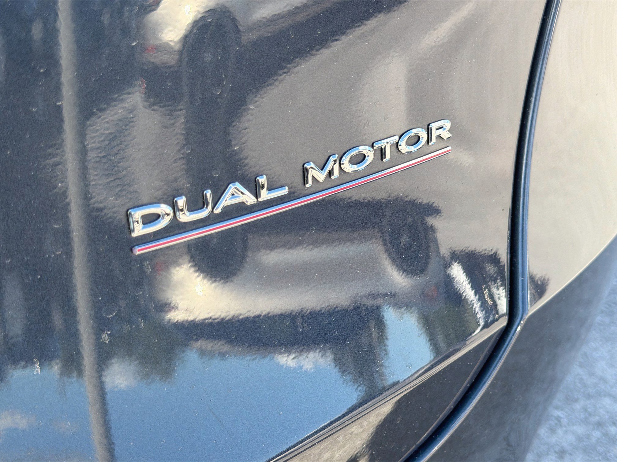 Used 2023 Tesla Model Y Performance AWD/4WD image 11