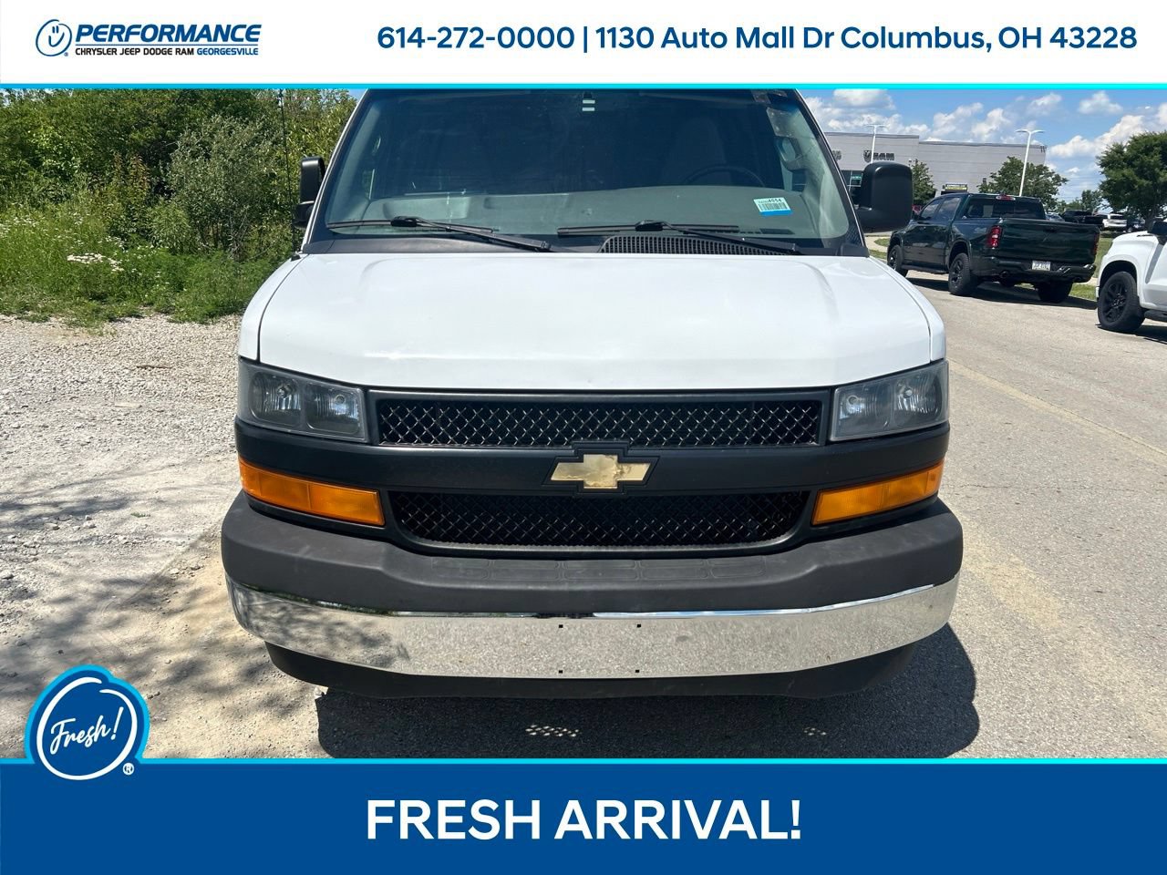 Used 2018 Chevrolet Express 2500 Extended RWD image 9