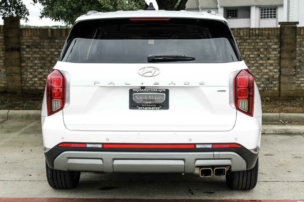 Used 2023 Hyundai Palisade Limited AWD/4WD image 19