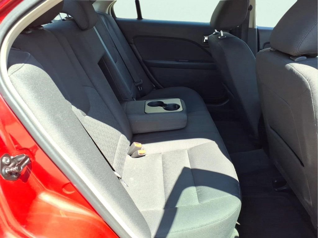 Used 2011 Ford Fusion SE w/ 201A Rapid Spec Order Code image 16