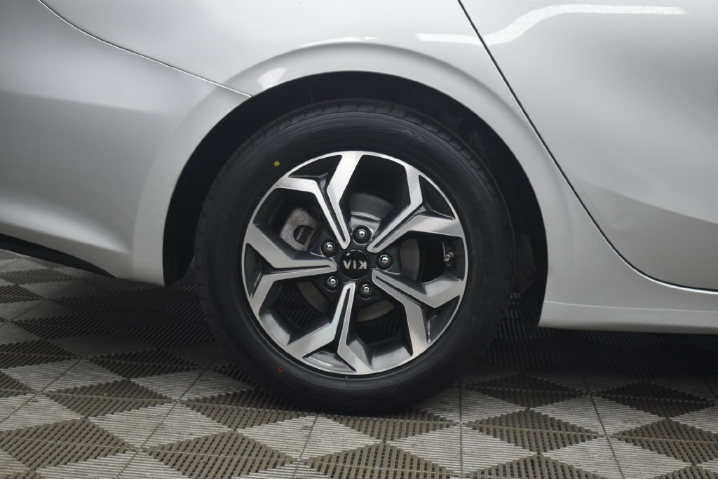 Used 2019 Kia Forte LXS FWD image 24