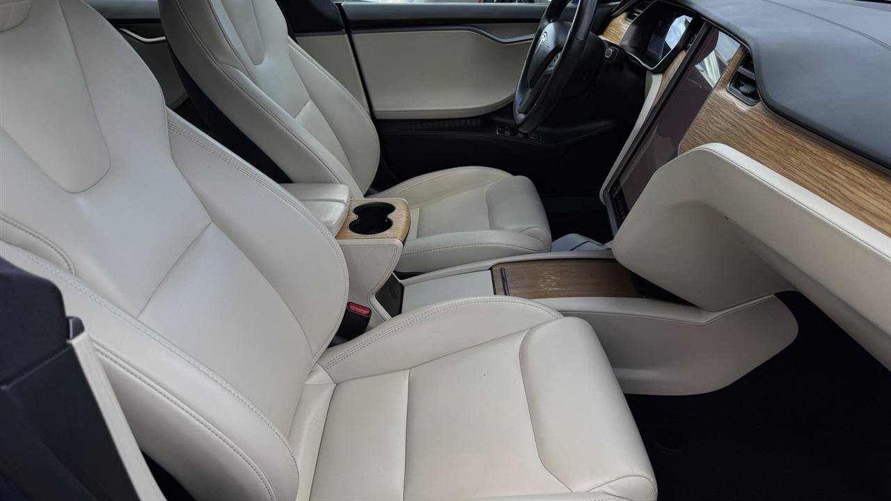 Used 2020 Tesla Model S Long Range AWD/4WD image 41