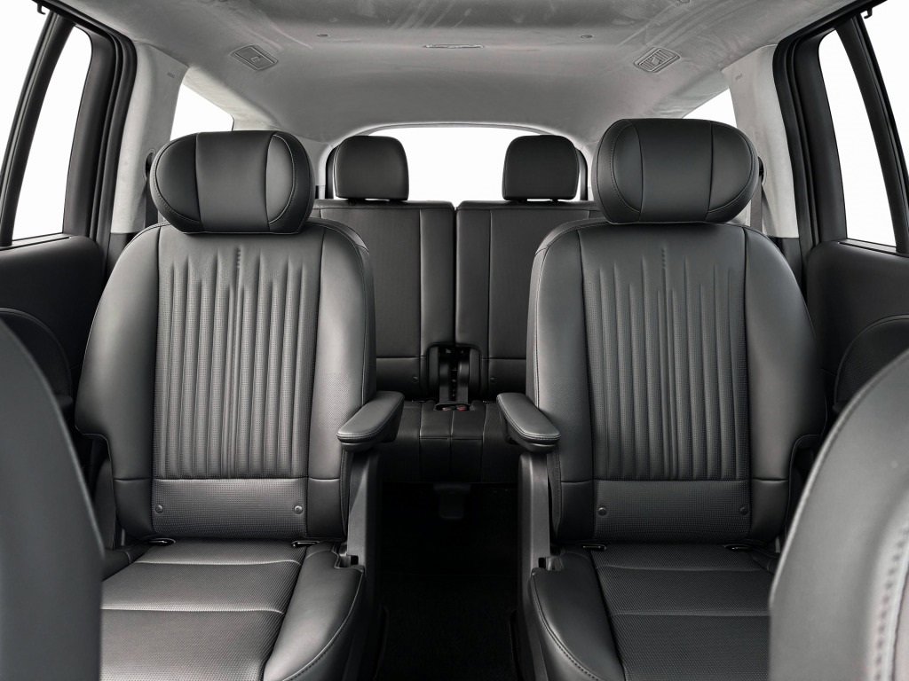 New 2026 Hyundai Ioniq 9 Calligraphy w/ Tow & Go Package image 16