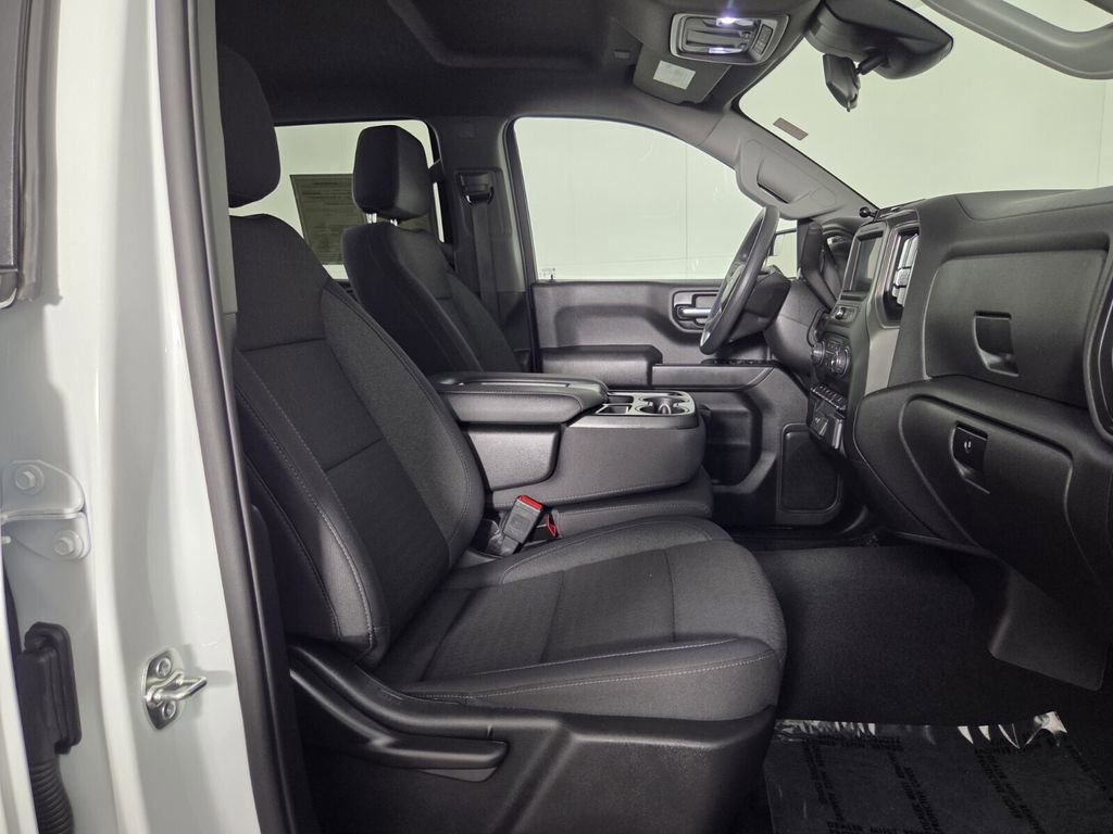 Used 2026 Chevrolet Silverado 1500 Custom Trail Boss image 32