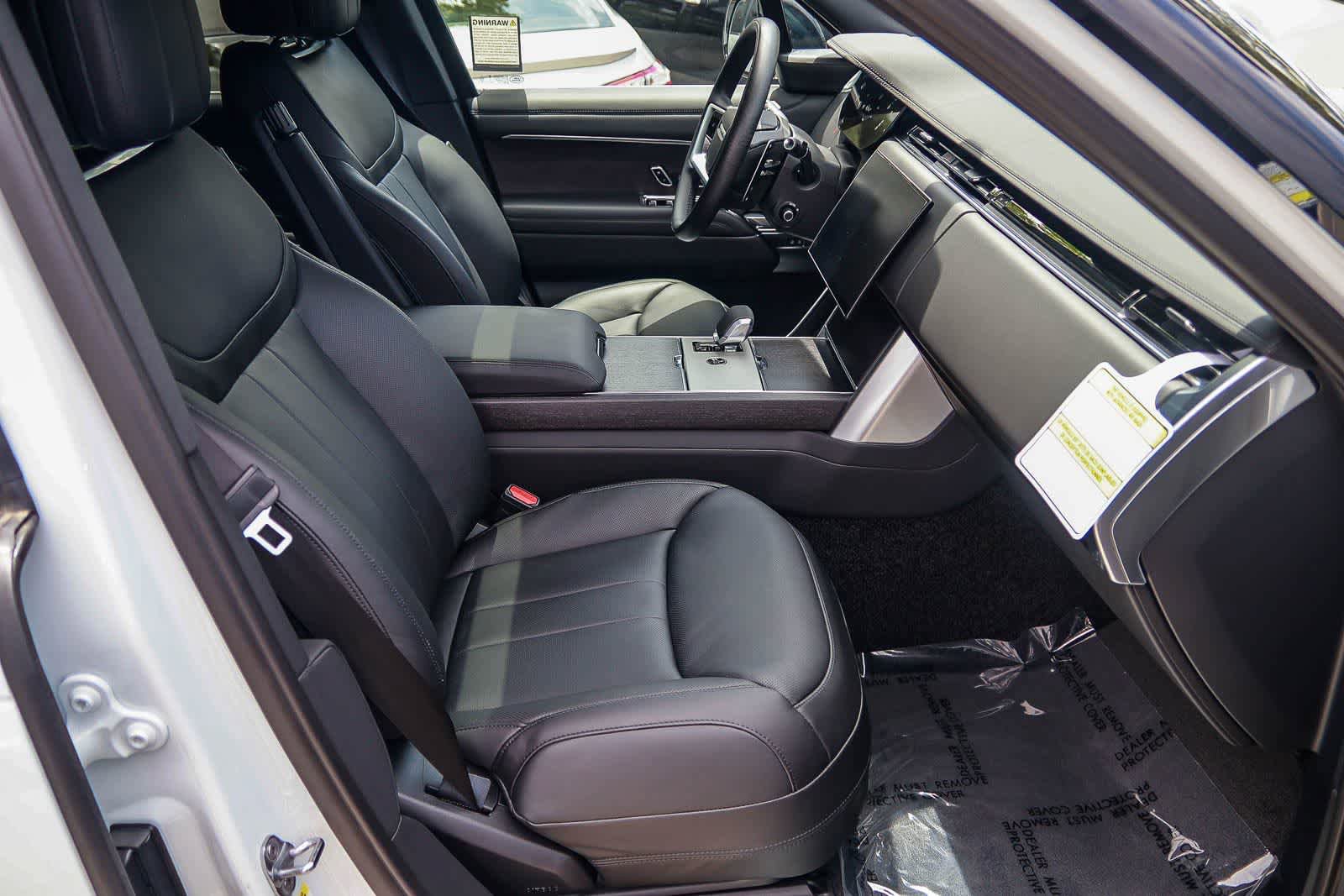 New 2026 Land Rover Range Rover SE AWD/4WD image 17