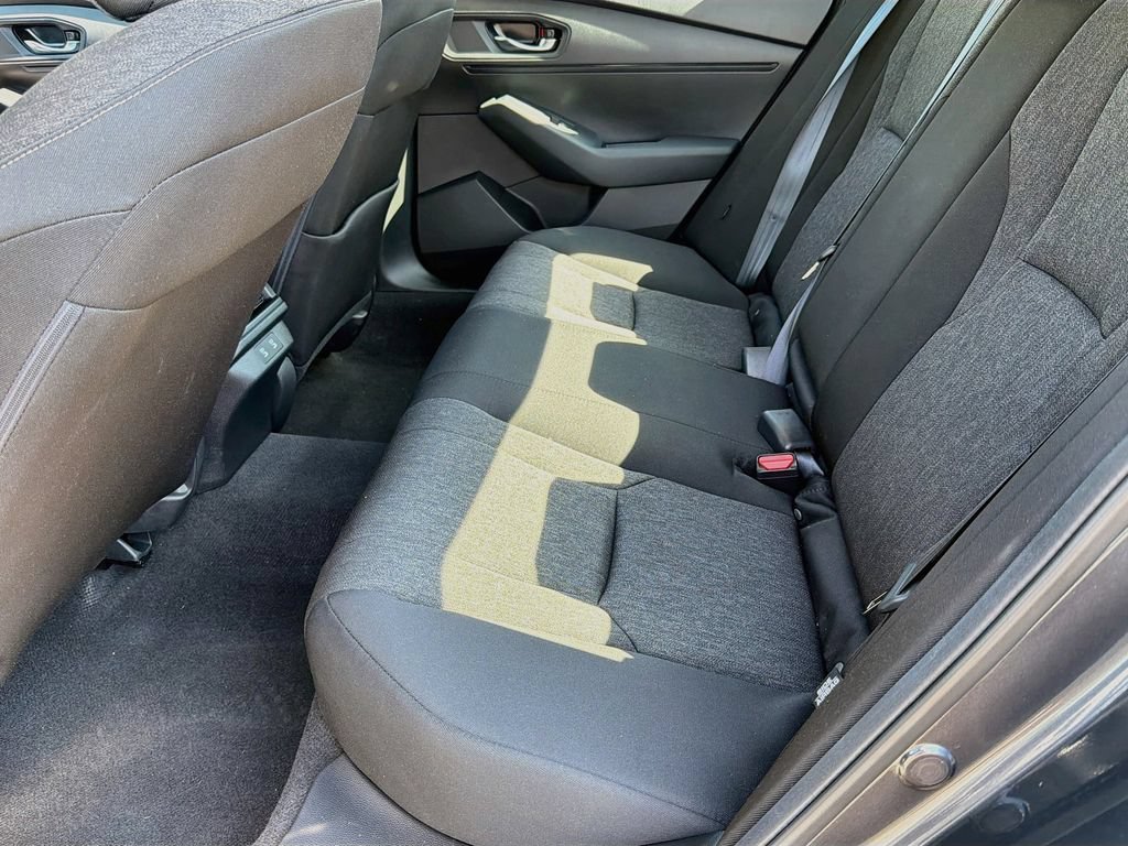 Used 2025 Honda Accord LX image 30