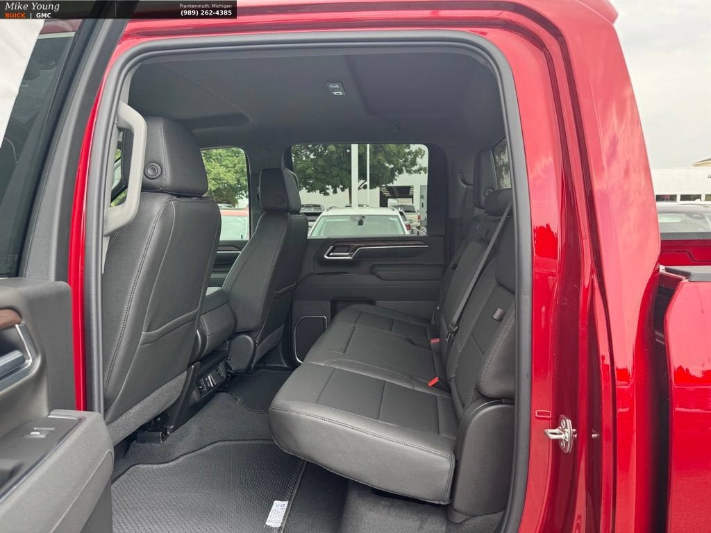 New 2026 GMC Sierra 2500 SLT AWD/4WD image 10