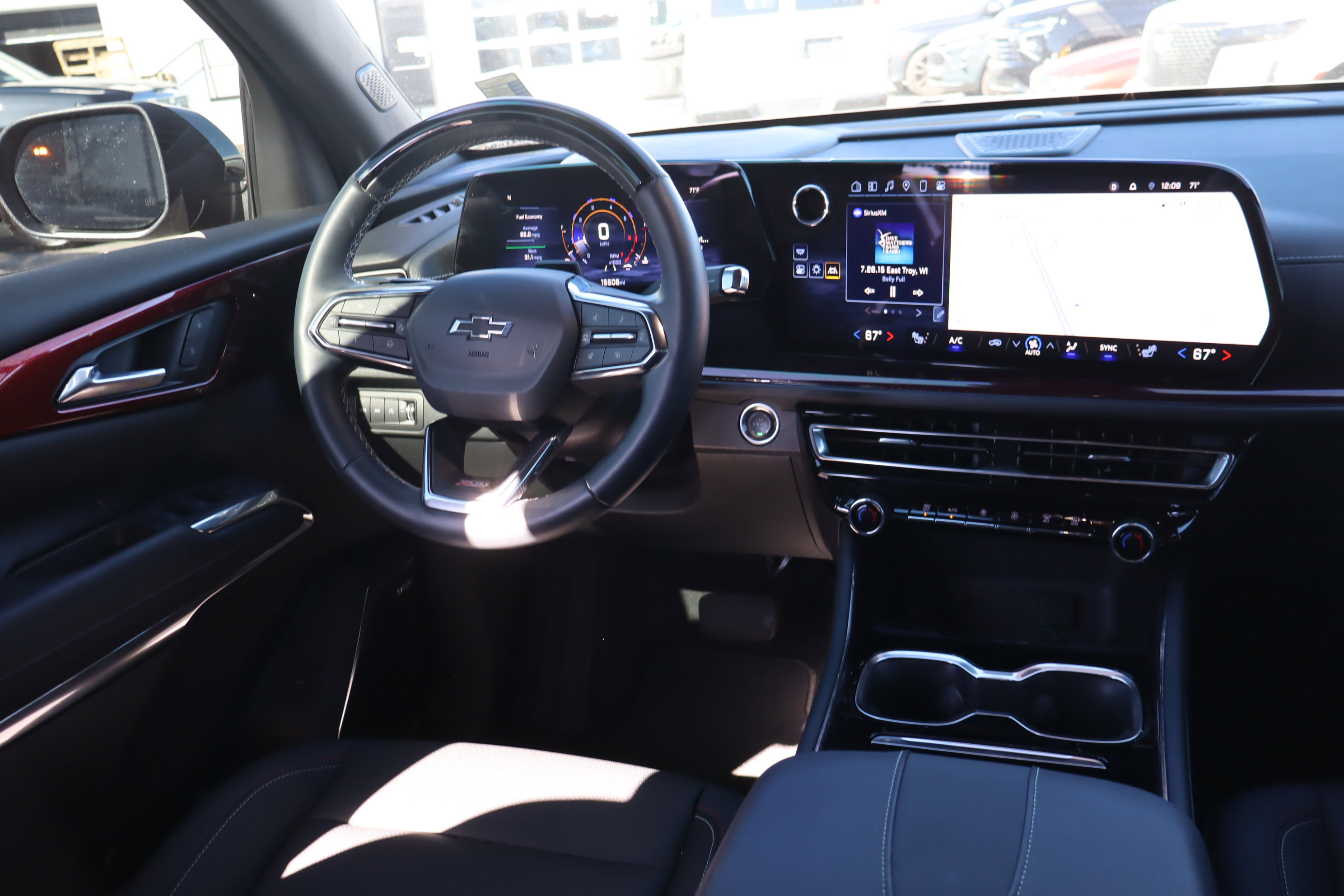 Certified 2024 Chevrolet Traverse Z71 w/ Enhanced Driving Package image 12