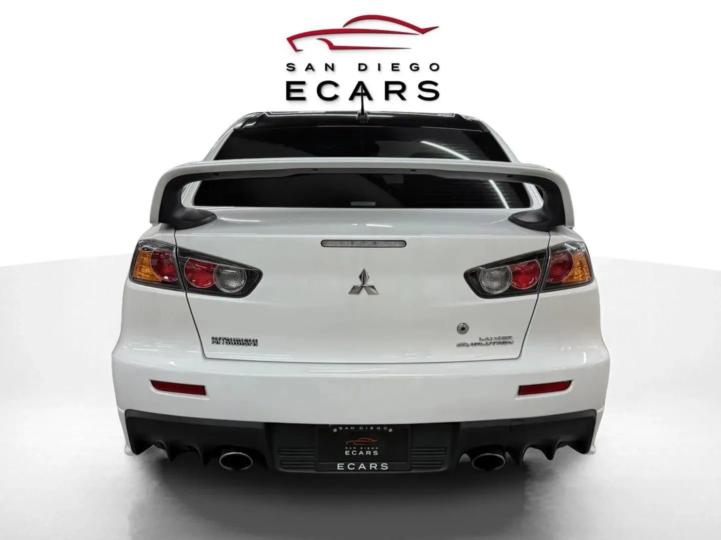 Used 2015 Mitsubishi Lancer Evolution Final Edition image 4