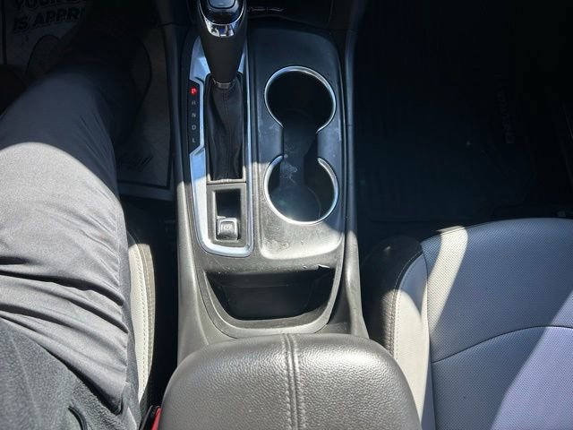 Used 2020 Chevrolet Equinox Premier FWD image 16