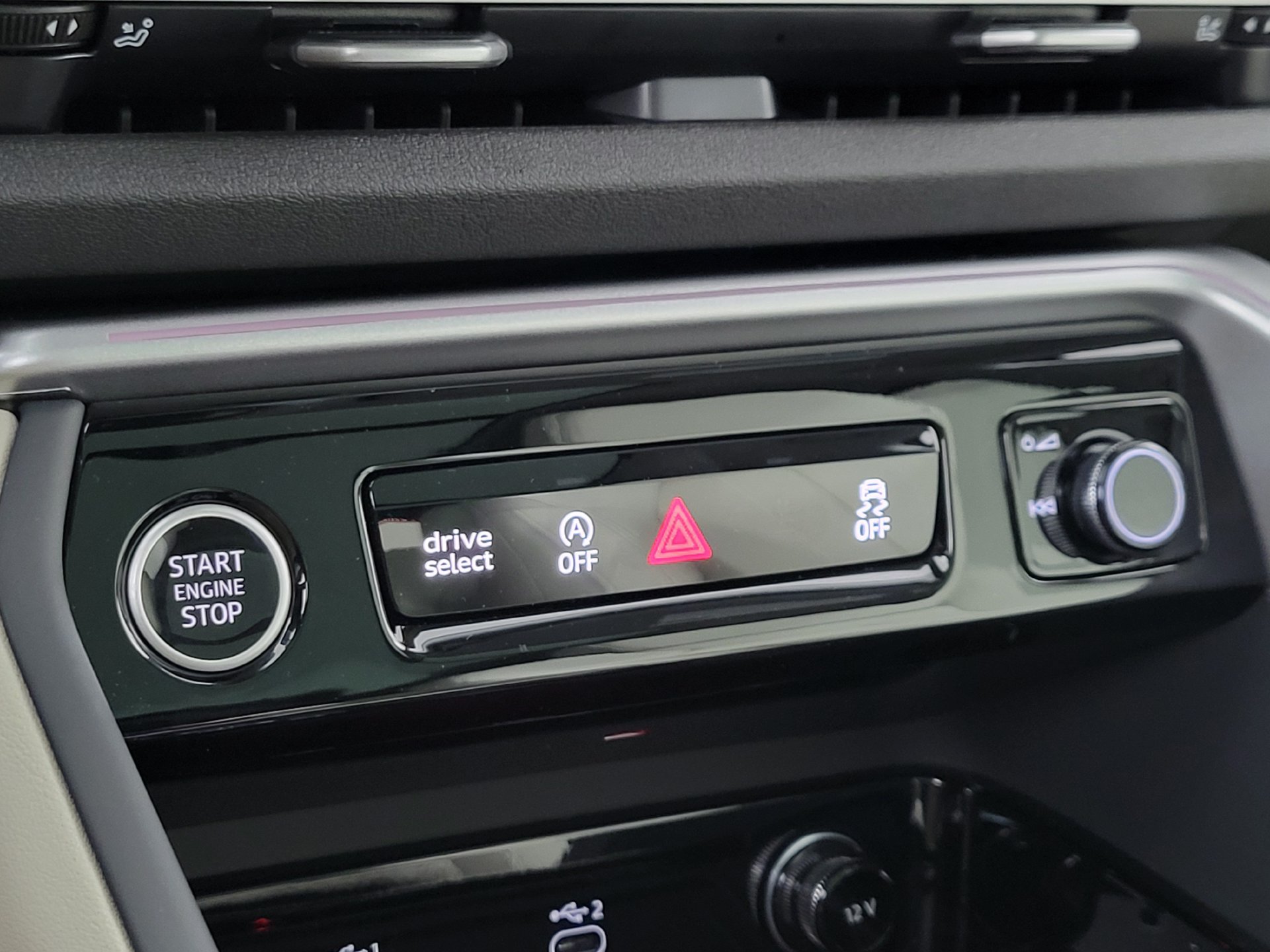 New 2026 Audi Q5 Prestige AWD/4WD image 28
