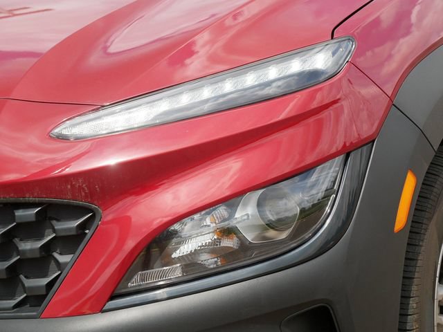 Used 2023 Hyundai Kona SE AWD/4WD image 10